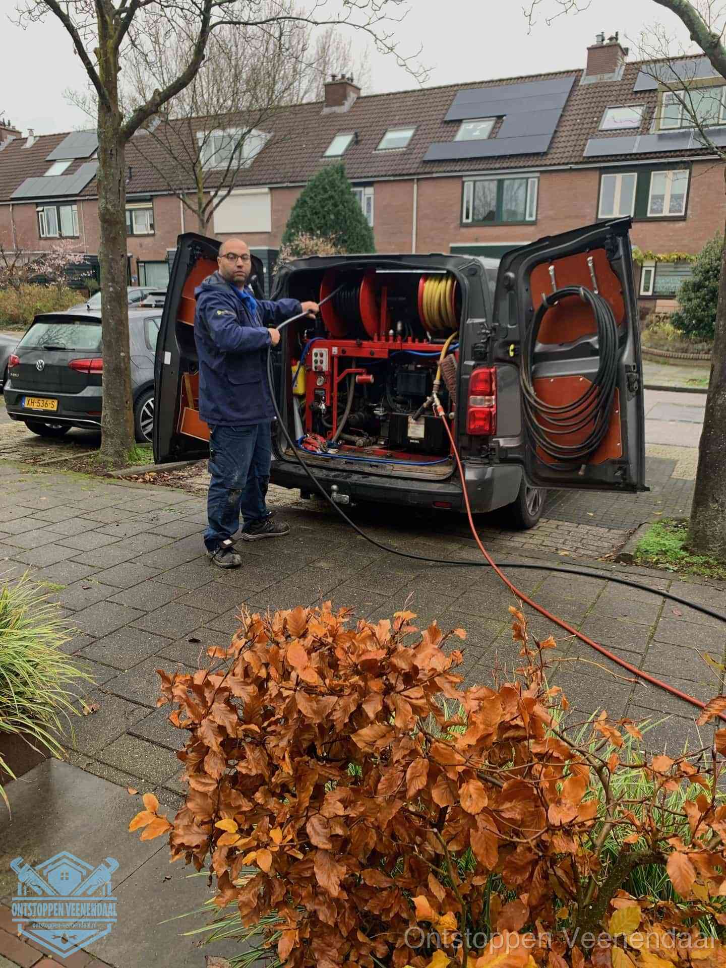 Rioolservice in de wijk in Veenendaal